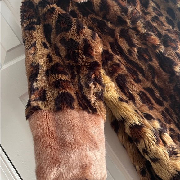 Unreal Fur Elegant Black and Cream Anima Print Trench -Medium - Picture 7 of 10